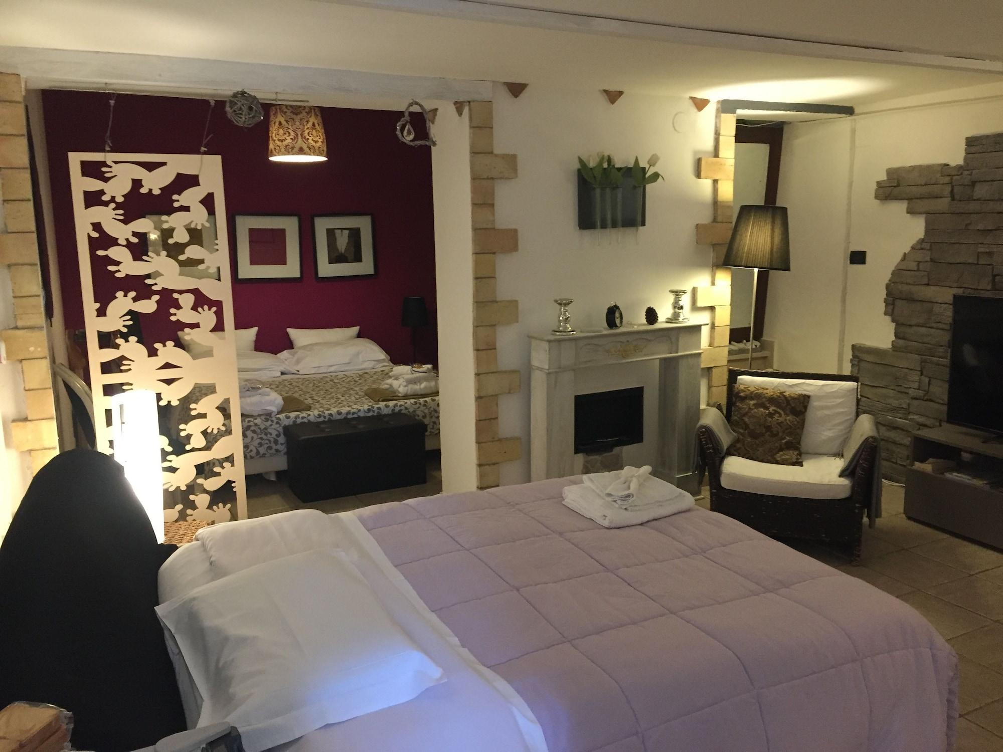 Casa Tipica Siciliana Patronale Home Bedandbreakfast Tremetrisoprailcielo Camere Con Vista, Colazione Interna In Terrazzo Panoramico Caltagirone Εξωτερικό φωτογραφία