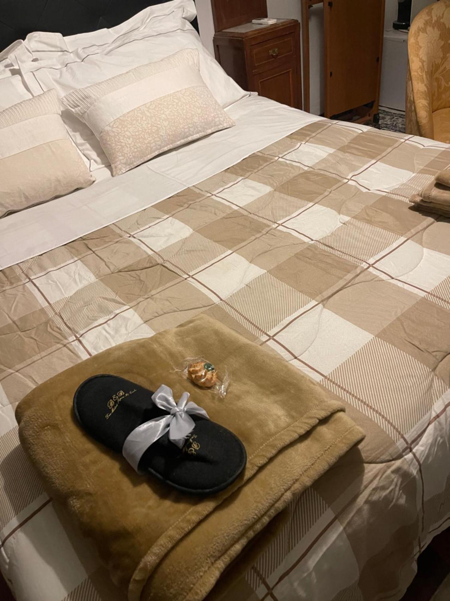 Casa Tipica Siciliana Patronale Home Bedandbreakfast Tremetrisoprailcielo Camere Con Vista, Colazione Interna In Terrazzo Panoramico Caltagirone Εξωτερικό φωτογραφία